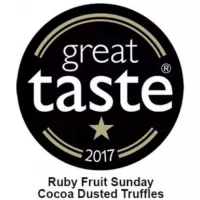 Trufe de ciocolata cu lapte si fructe rosii Monty 100g